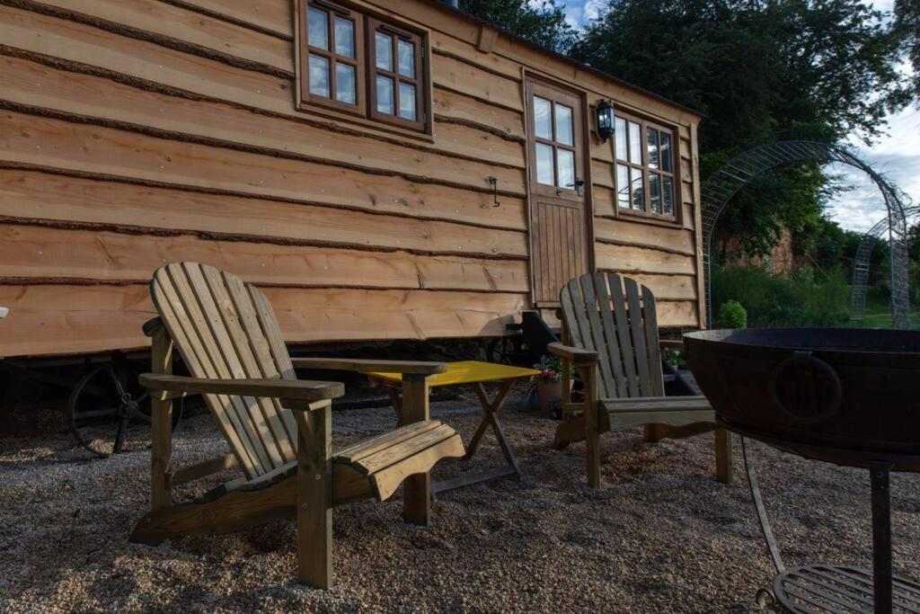 Luxury, Rural Shepherds Hut With Hot Tub Nr Bath Бристоль Екстер'єр фото